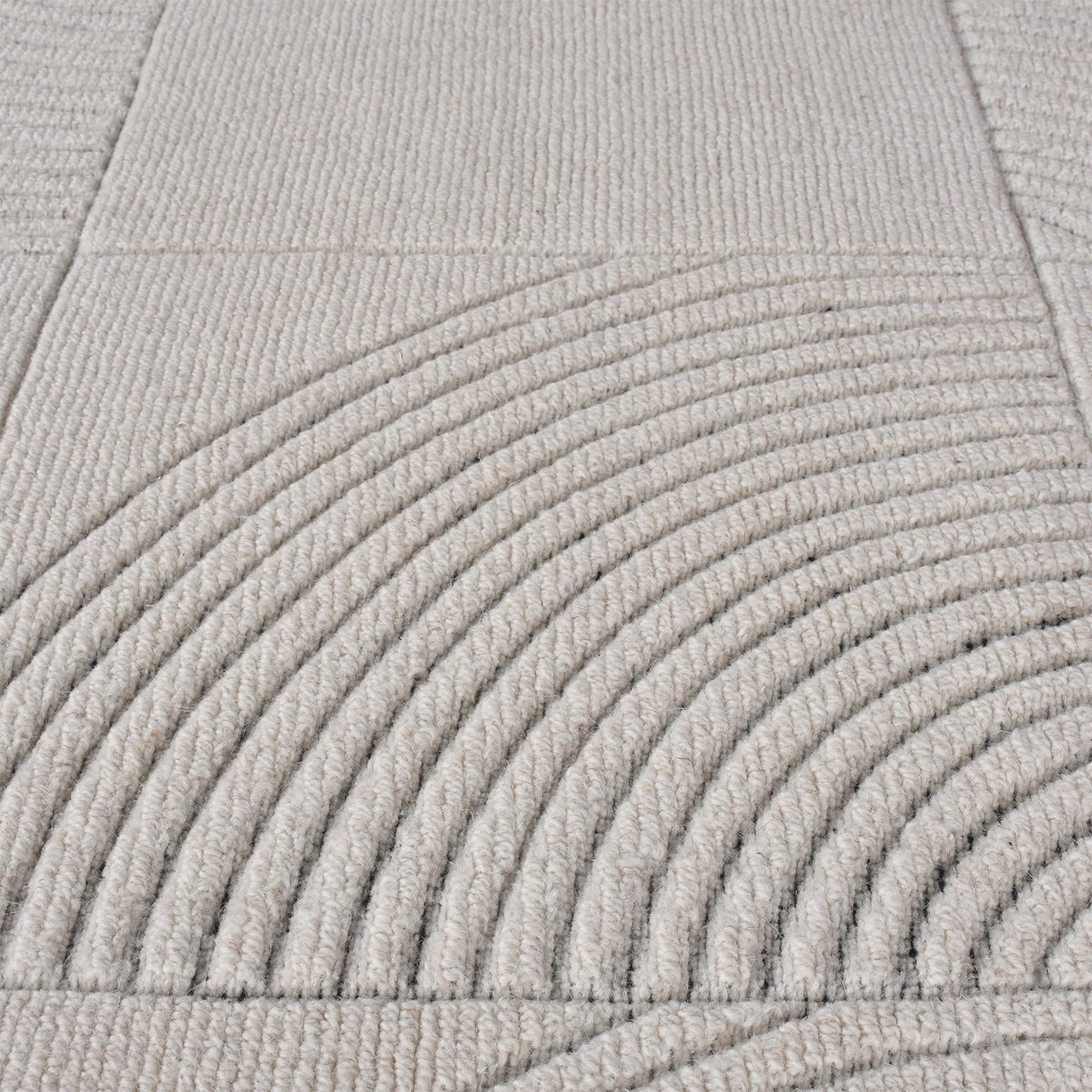 Seashell Handwoven Wool Rug
