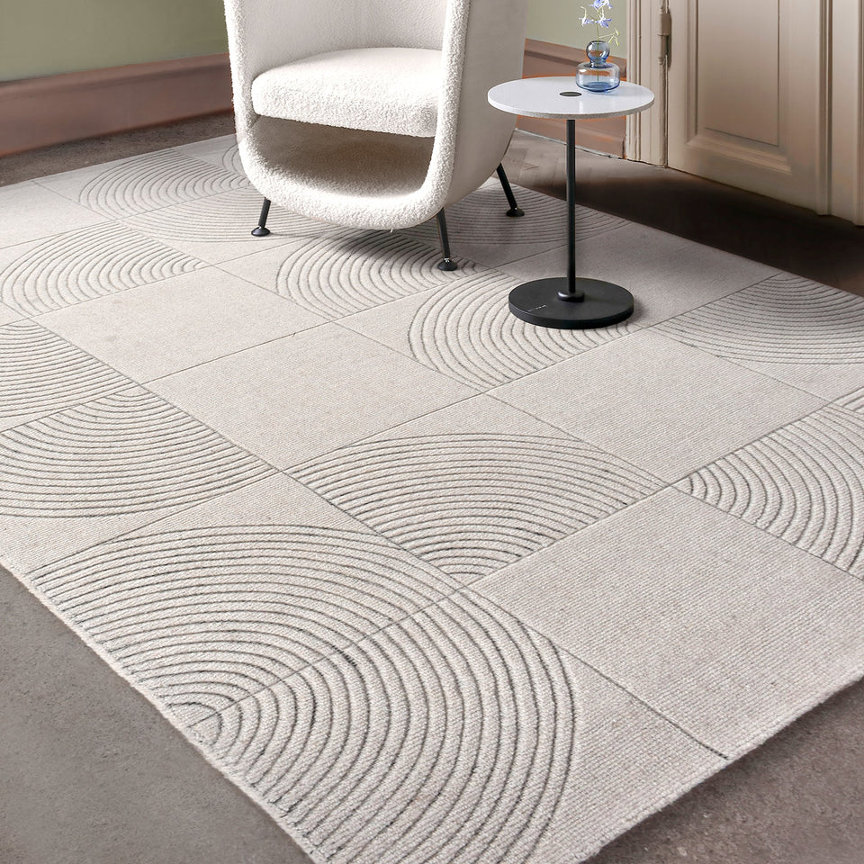 Seashell Handwoven Wool Rug