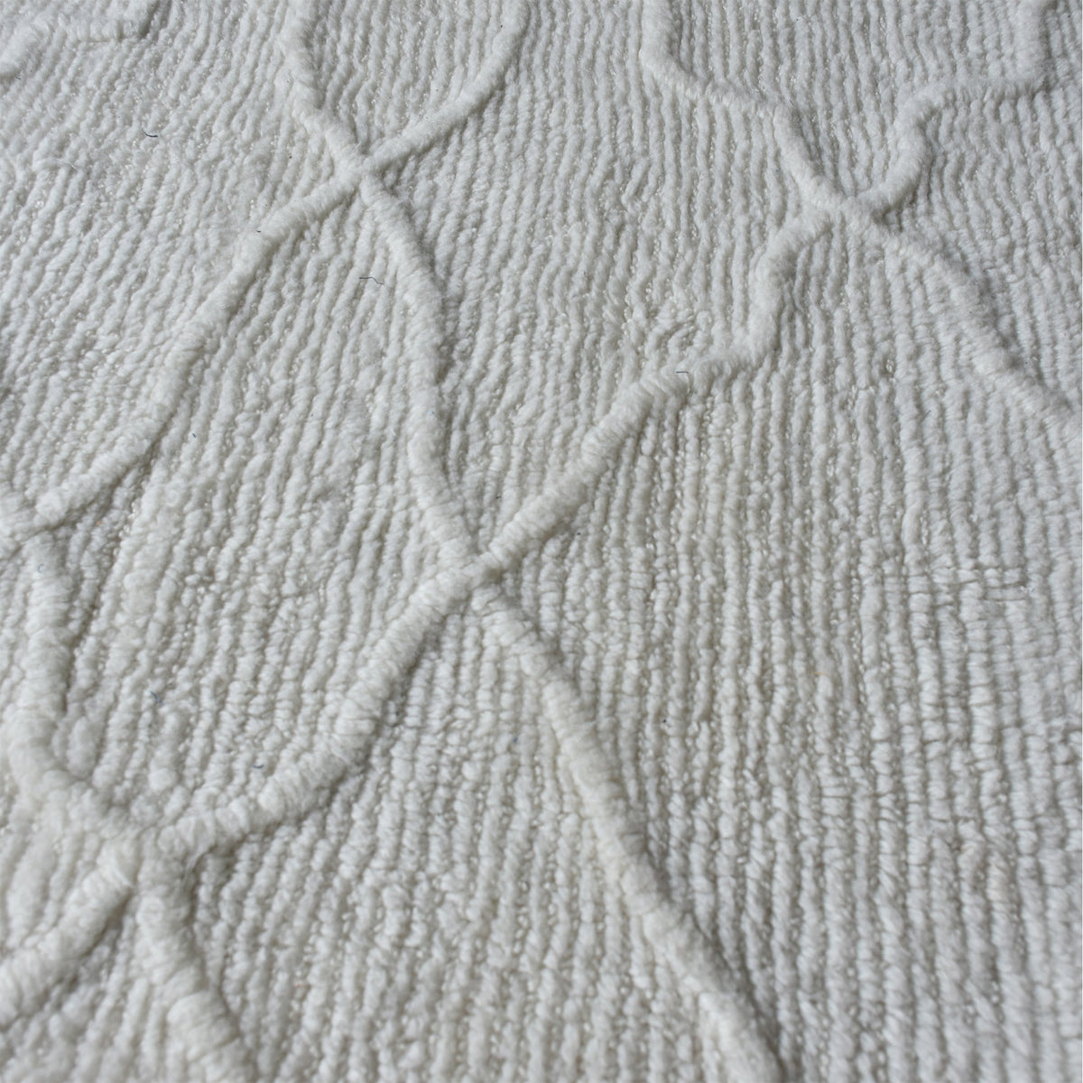 Lace Tufted Wool Rug