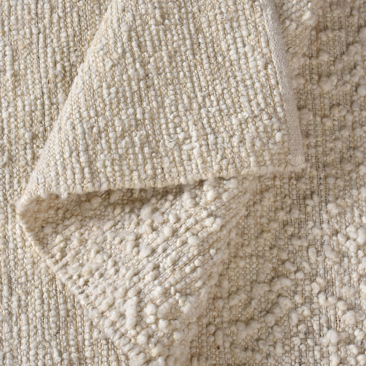 Lambswool Handwoven Wool & Jute Rug