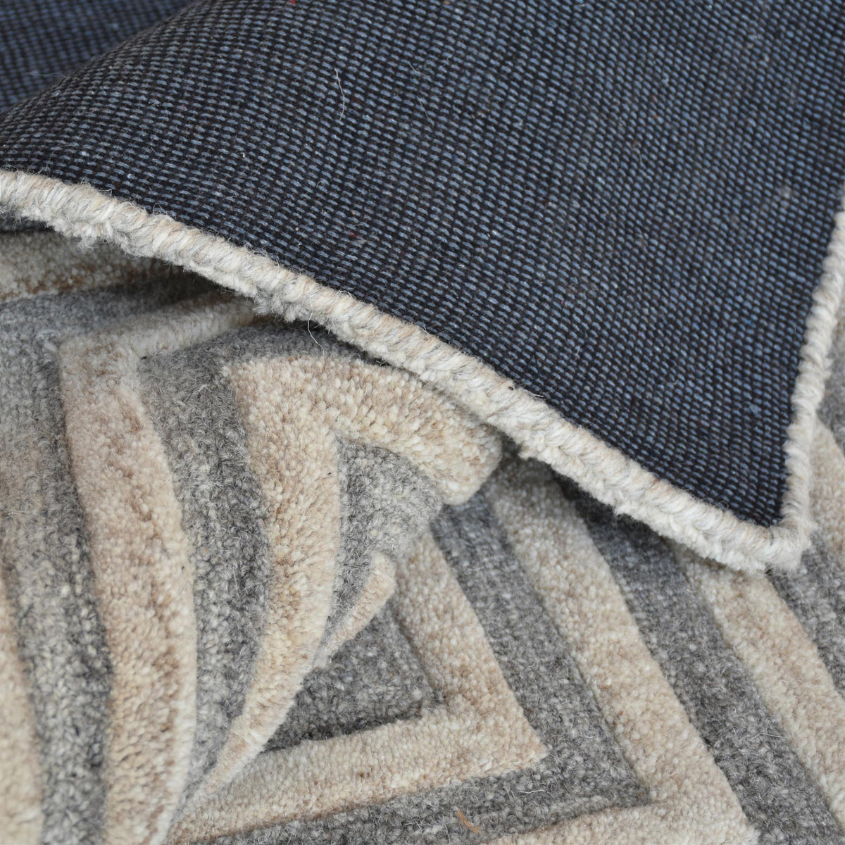 Labyrinth Hand-Tufted Wool Rug