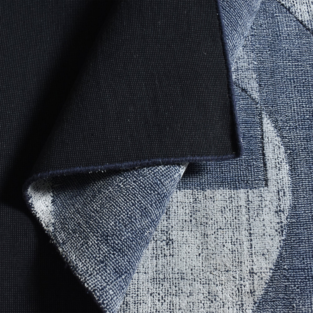 Tide Handwoven Viscose & PET Rug