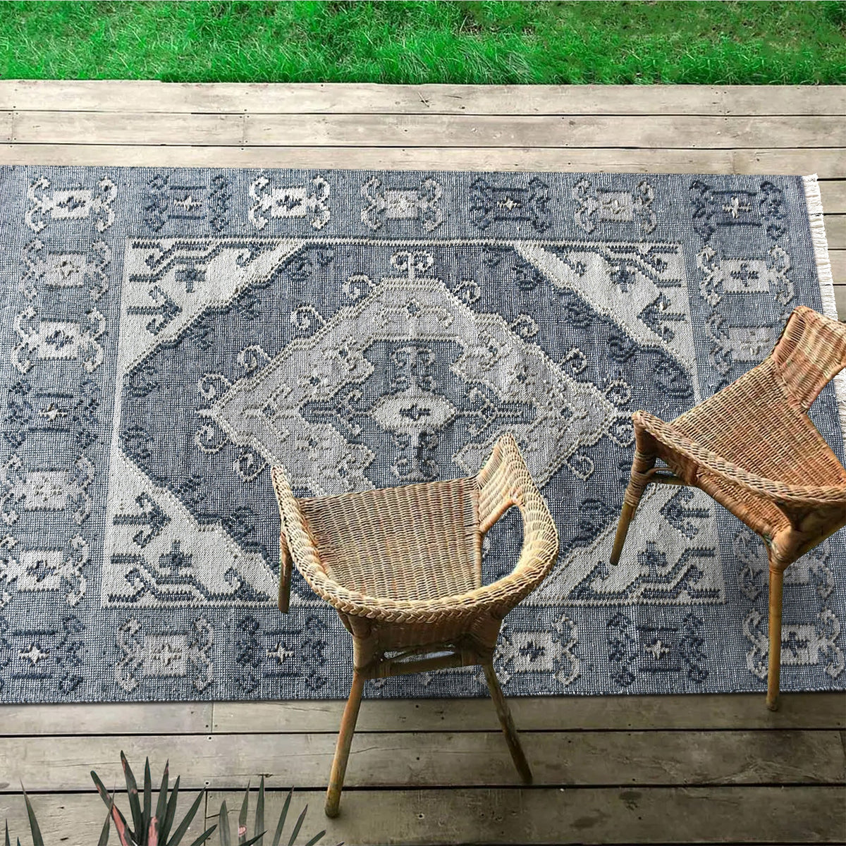 Courtyard Flatweave Recycled PET Rug