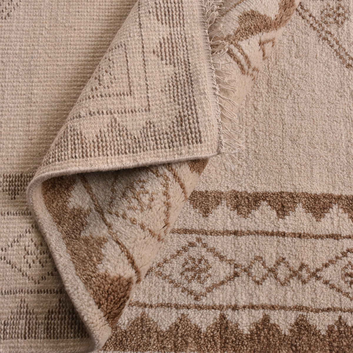 Rosewater Hand-Knotted New Zealand Wool Rug