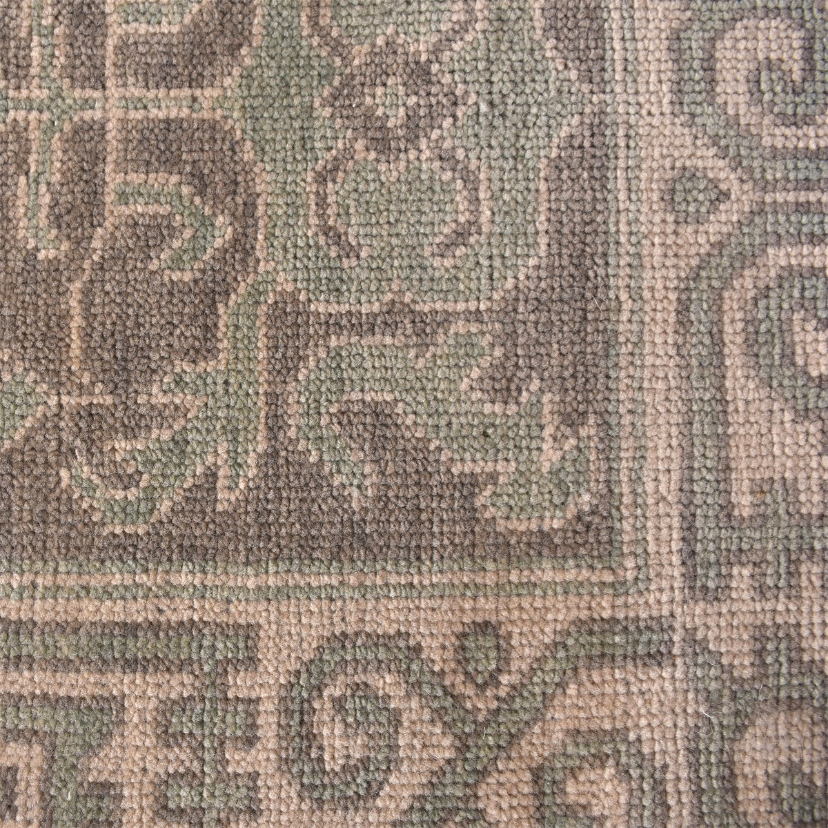 Teacup Hand-Knotted Wool Rug